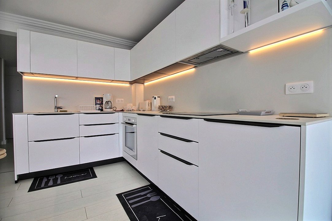 /picture/helios/116252002/FONT 233/3_2026-02-06CET07h00-03.jpg